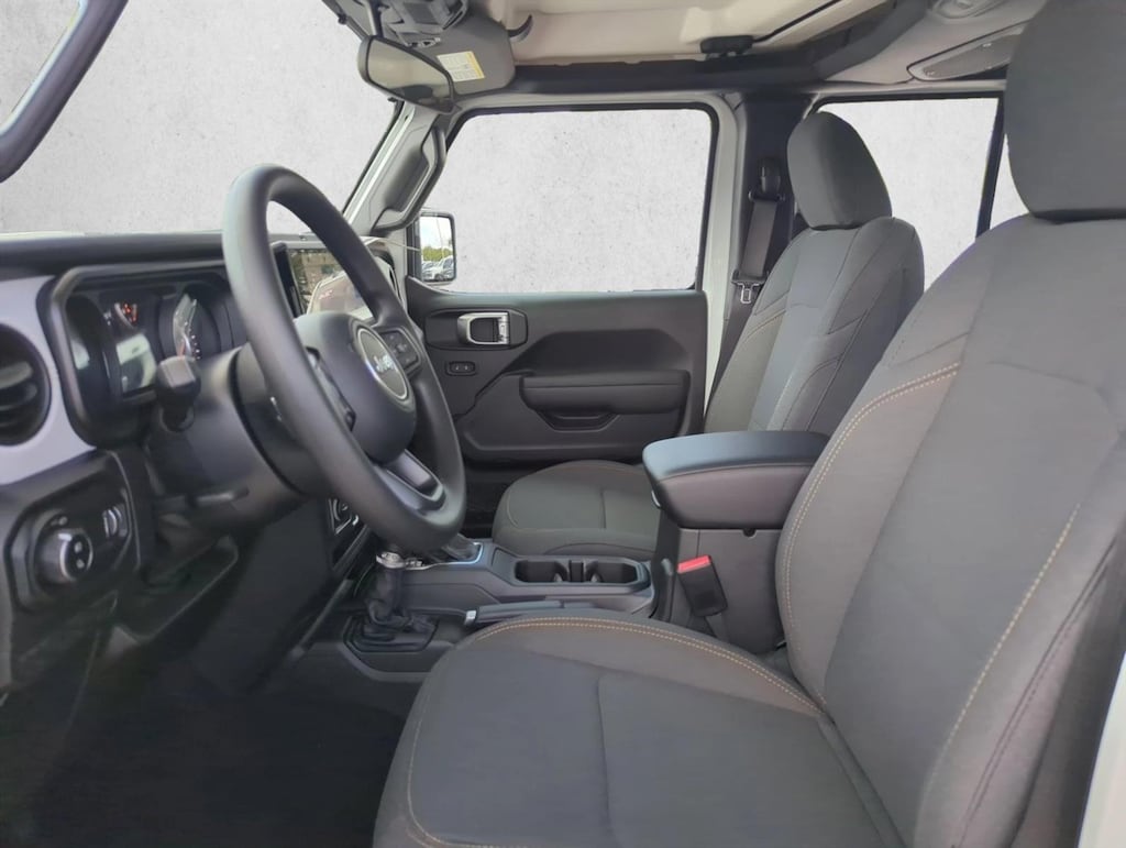 New 2026 Jeep Gladiator Sport Truck Crew Cab