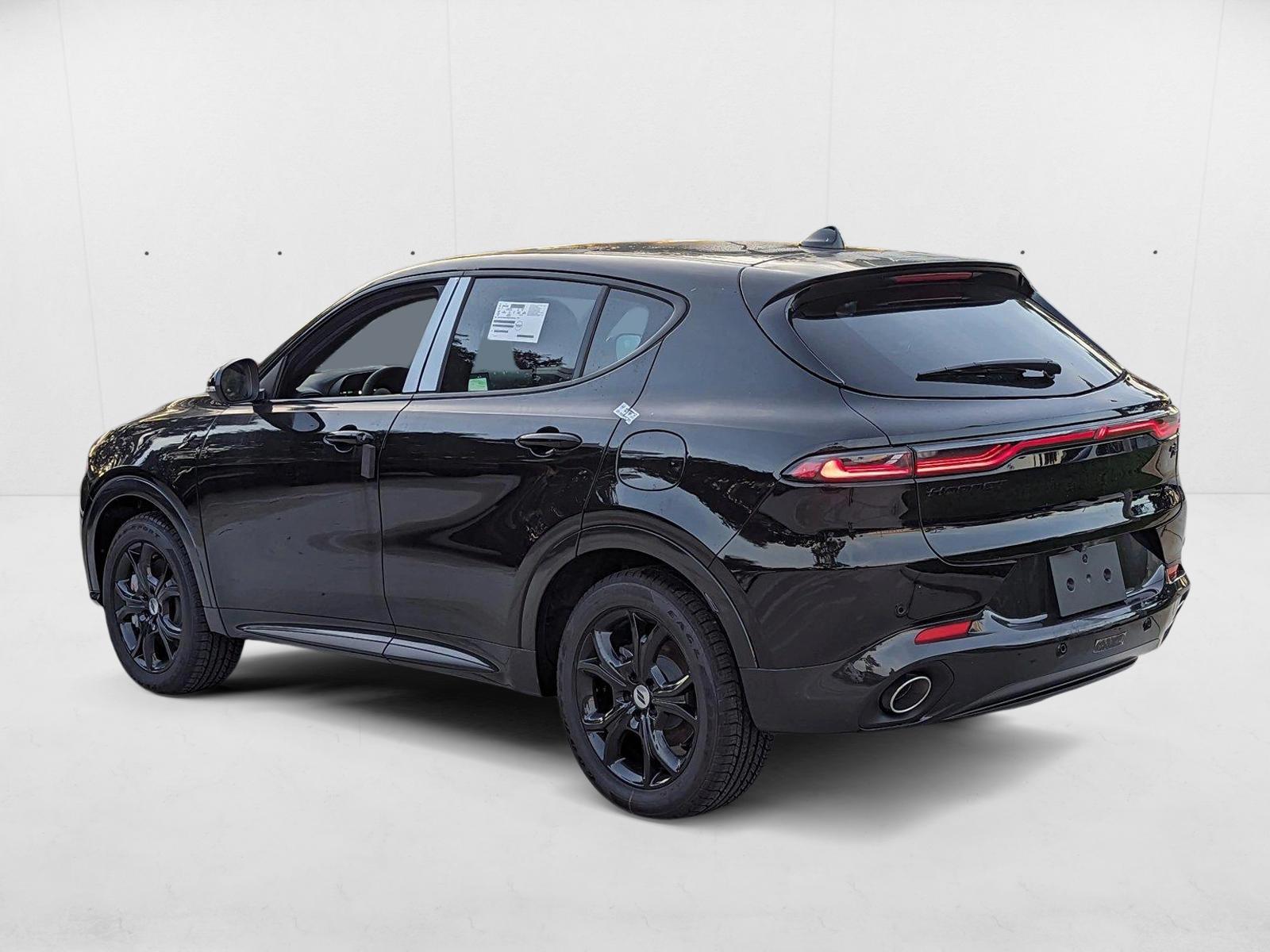 2024 Dodge Hornet R/T Plus - Photo 8
