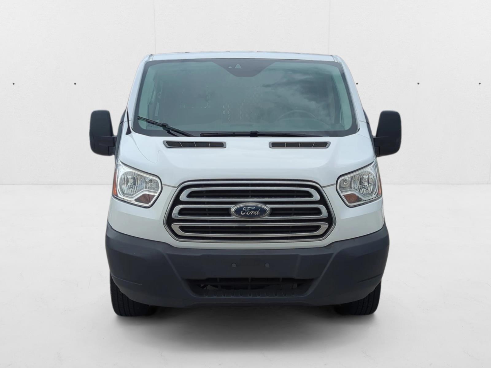 2019 Ford Transit Cargo photo 2