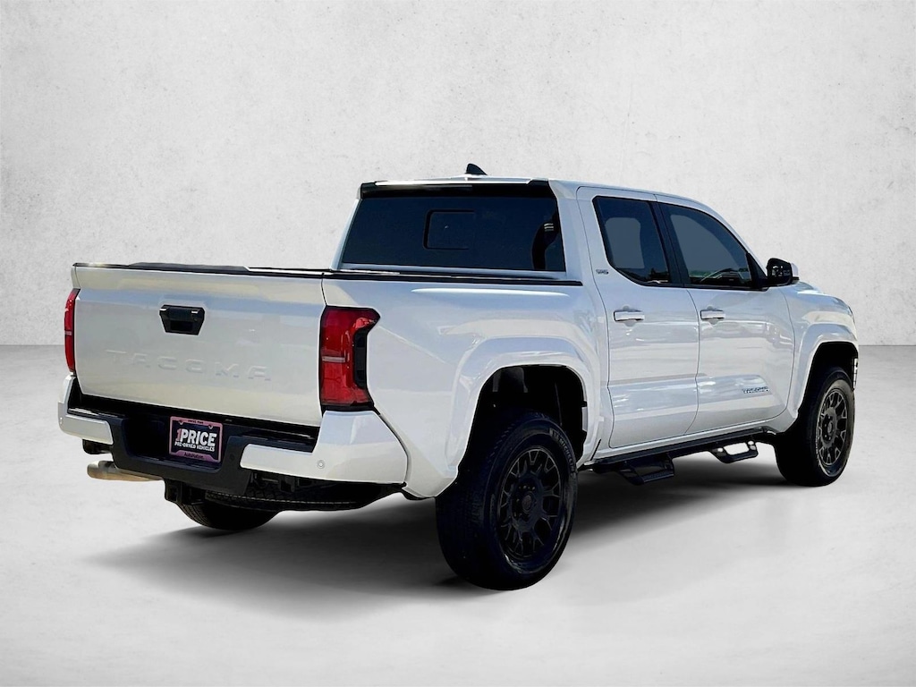Used 2024 Toyota Tacoma SR5 Crew Cab Pickup