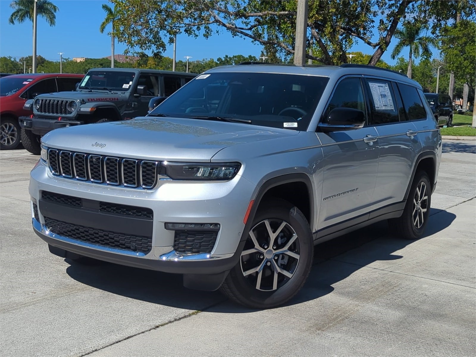 2025 Jeep Grand Cherokee L Limited's photo