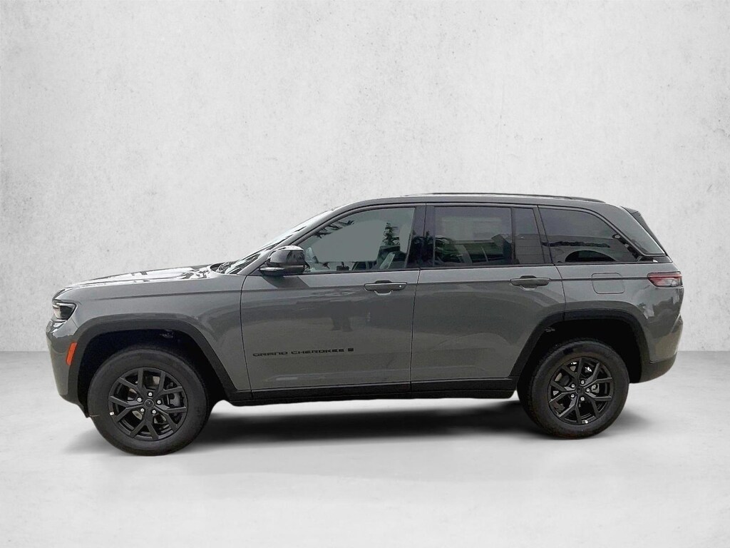 New 2027 Jeep Grand Cherokee 2 Row Laredo Altitude SUV