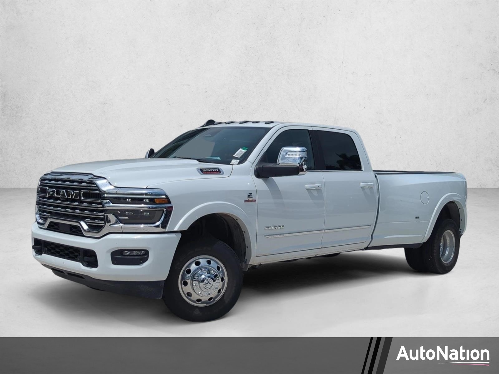 2026 RAM 3500 Limited 4X4 Crew Cab LWB's photo