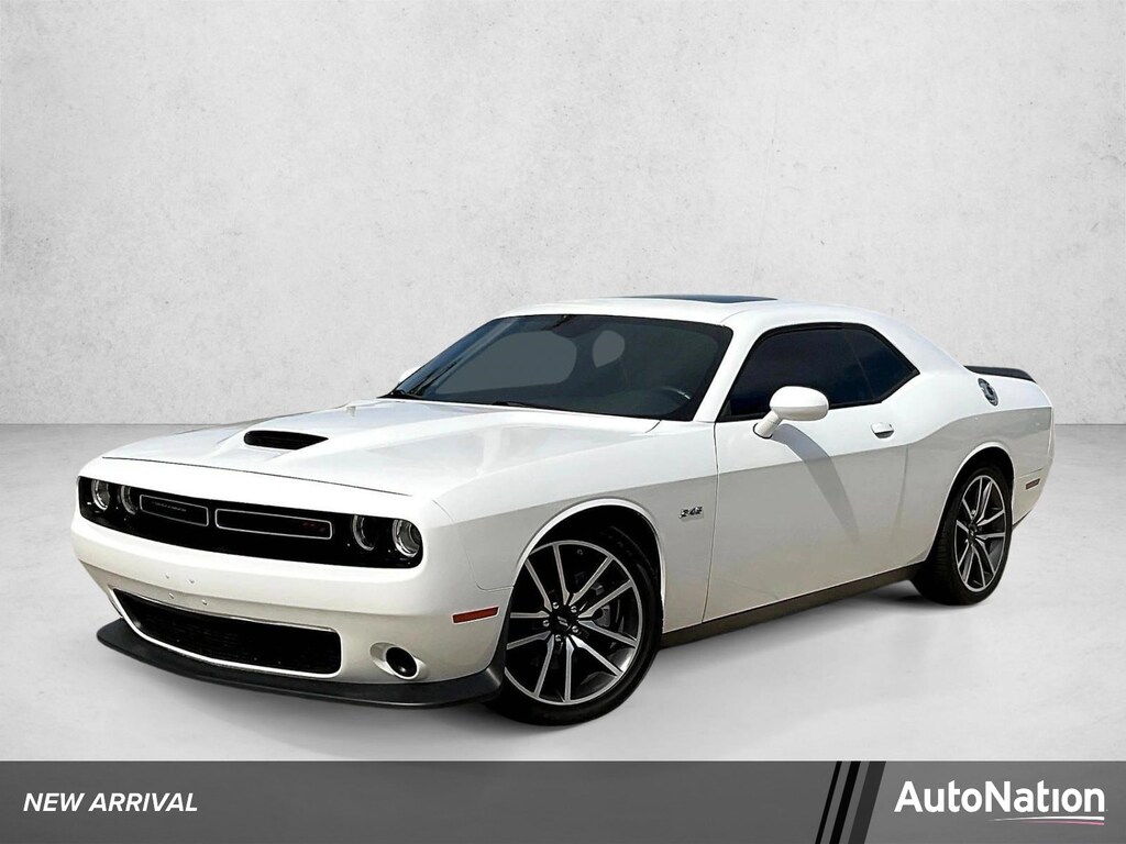 Used 2023 Dodge Challenger R/T 2dr Car