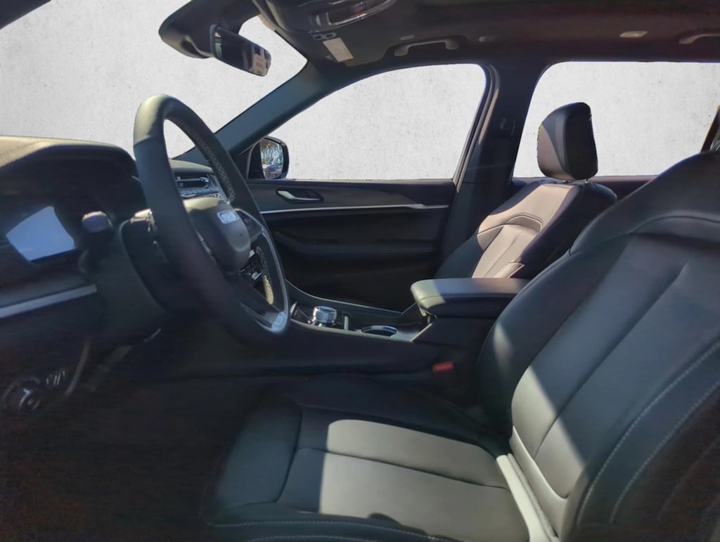 New 2025 Jeep Grand Cherokee Limited SUV