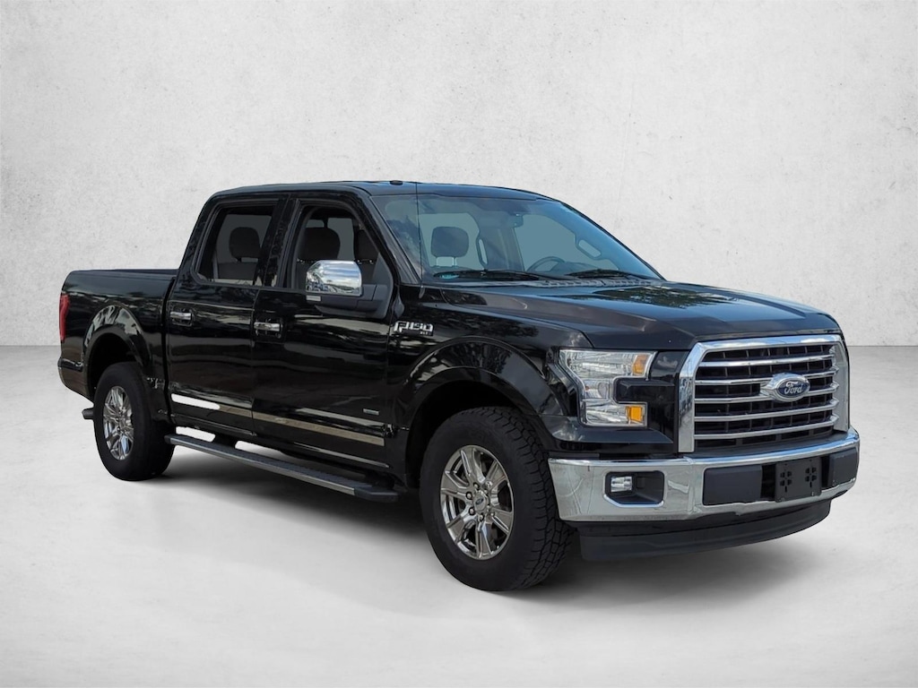 Used 2017 Ford F-150 XLT Crew Cab Pickup