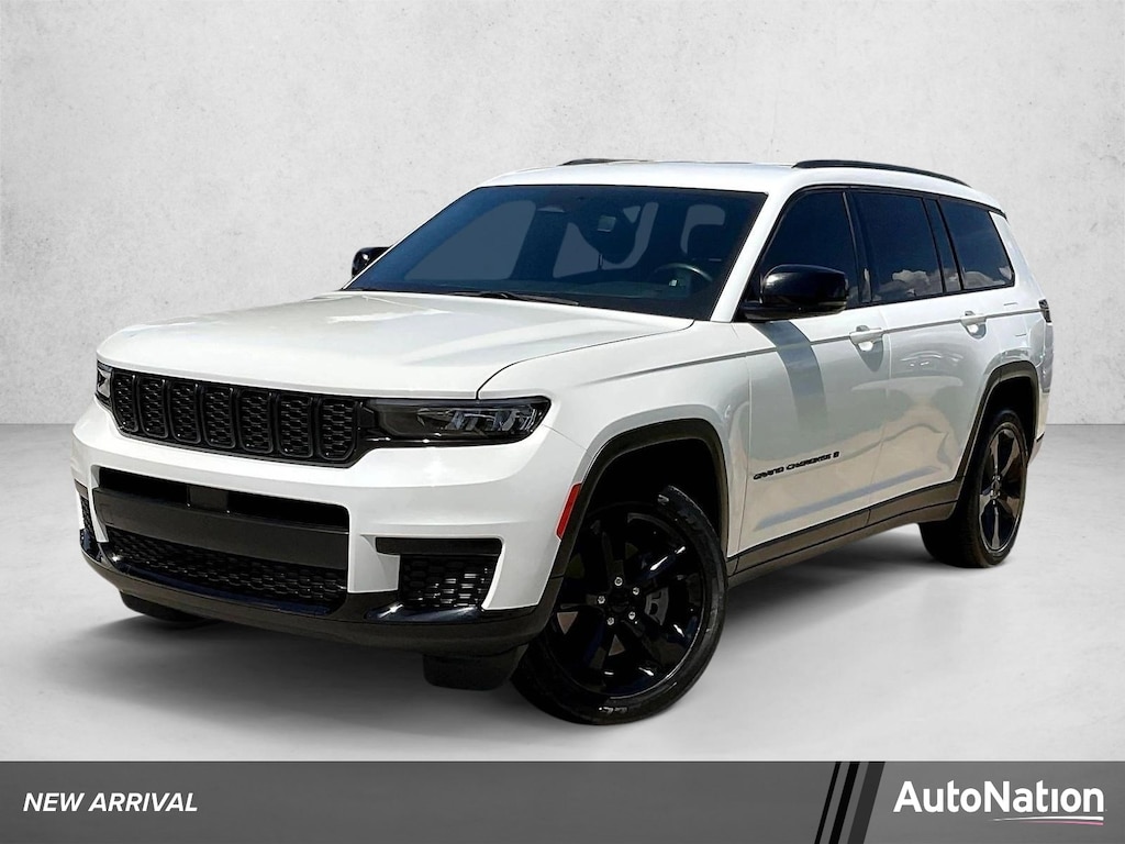 Used 2022 Jeep Grand Cherokee L Altitude Sport Utility