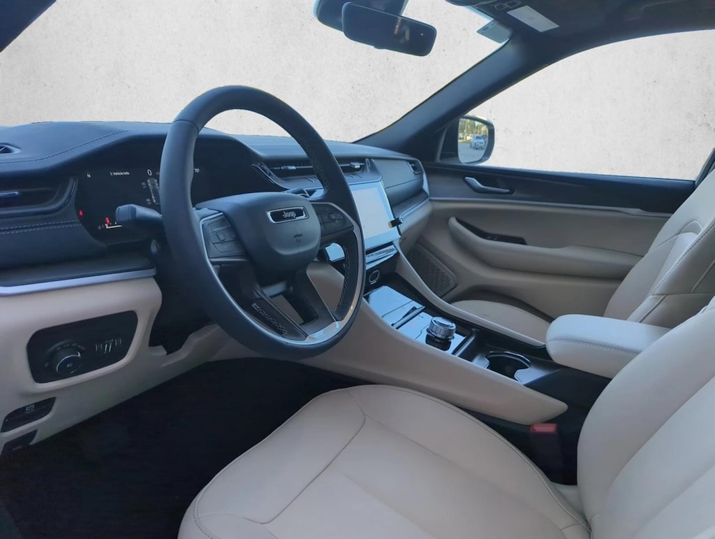 New 2026 Jeep Grand Cherokee Limited SUV