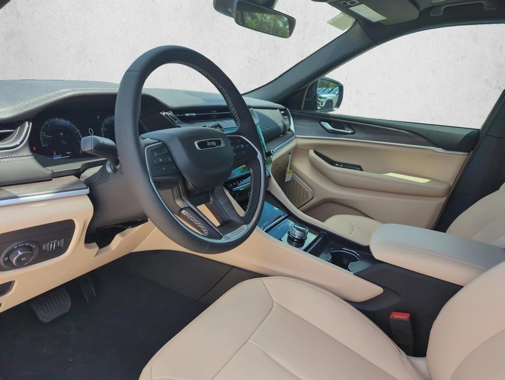 New 2026 Jeep Grand Cherokee Limited SUV