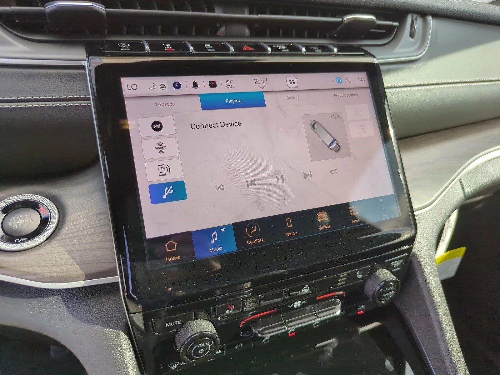2025 Jeep Grand Cherokee L Limited - Photo 12