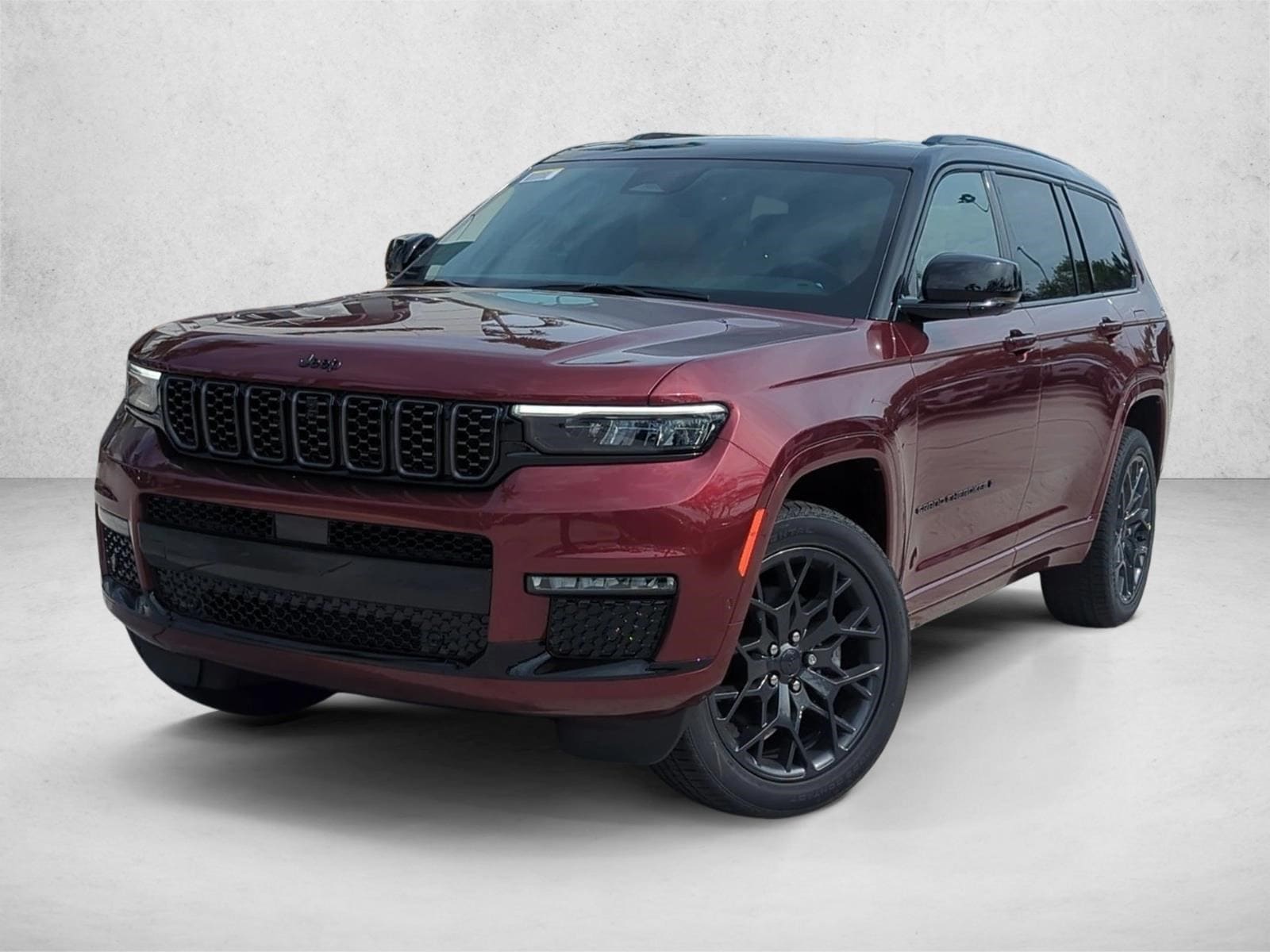 2025 Jeep Grand Cherokee L Summit's photo