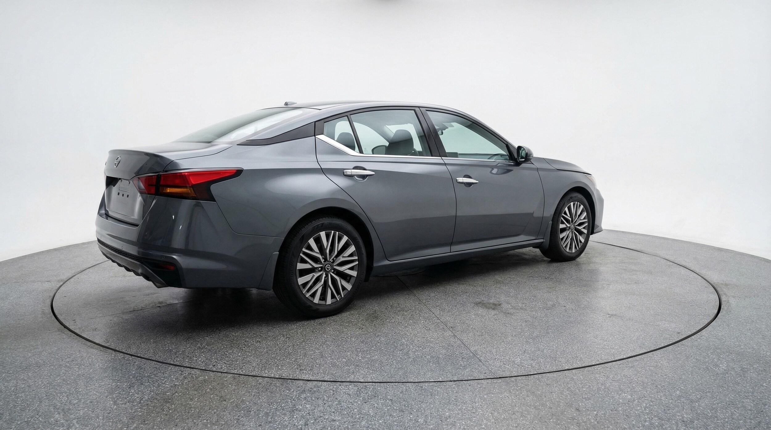 Thumbnail: 2025 Nissan Altima - 7