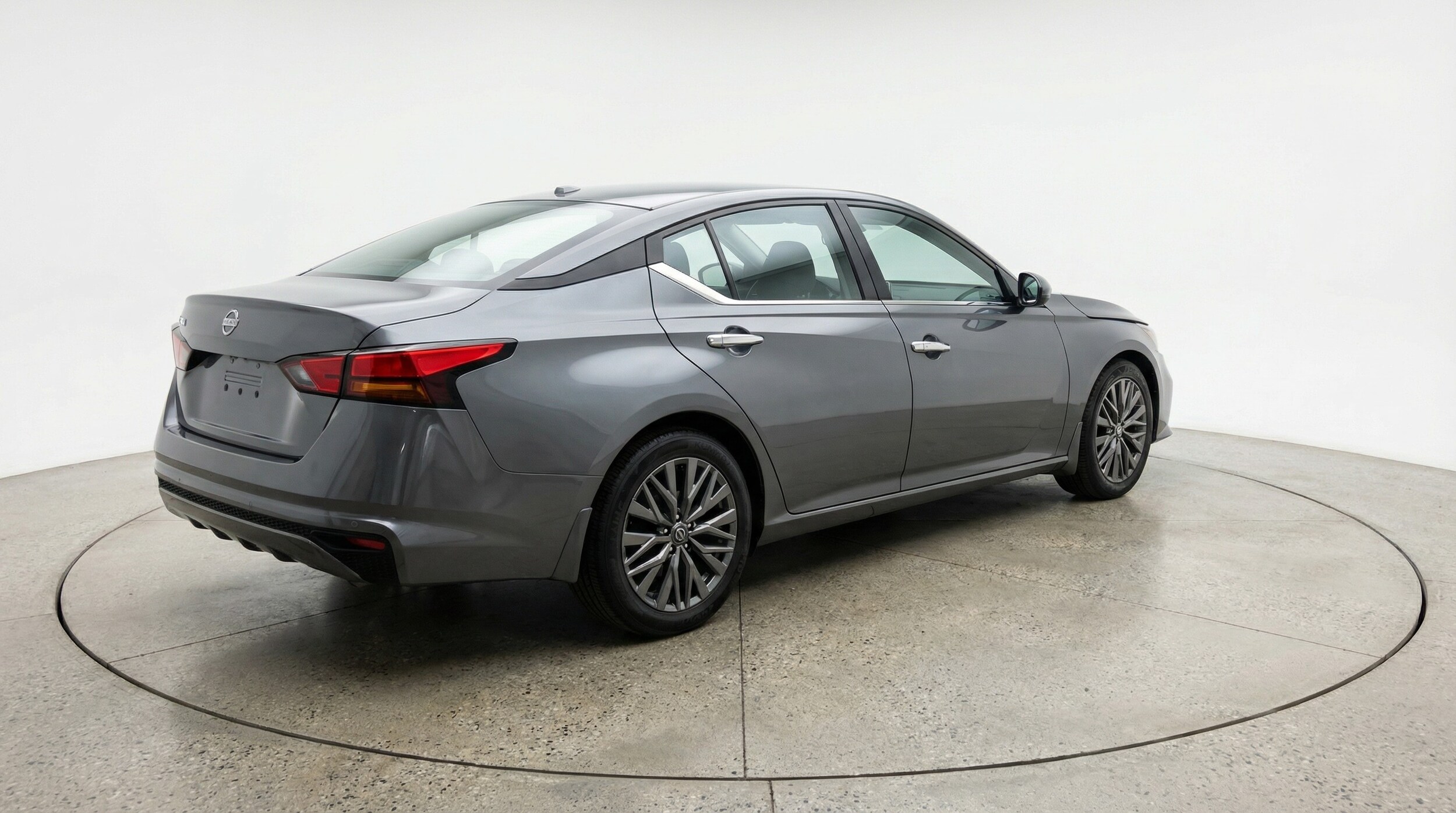 Thumbnail: 2025 Nissan Altima - 7