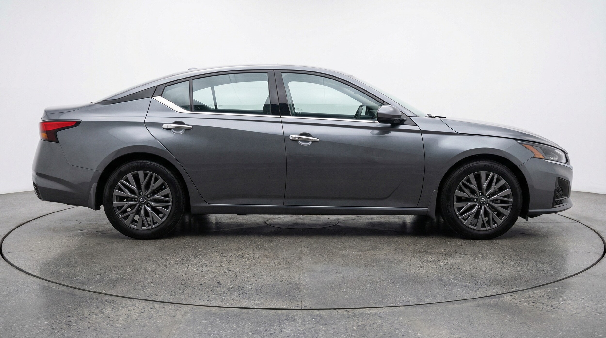 Thumbnail: 2025 Nissan Altima - 8