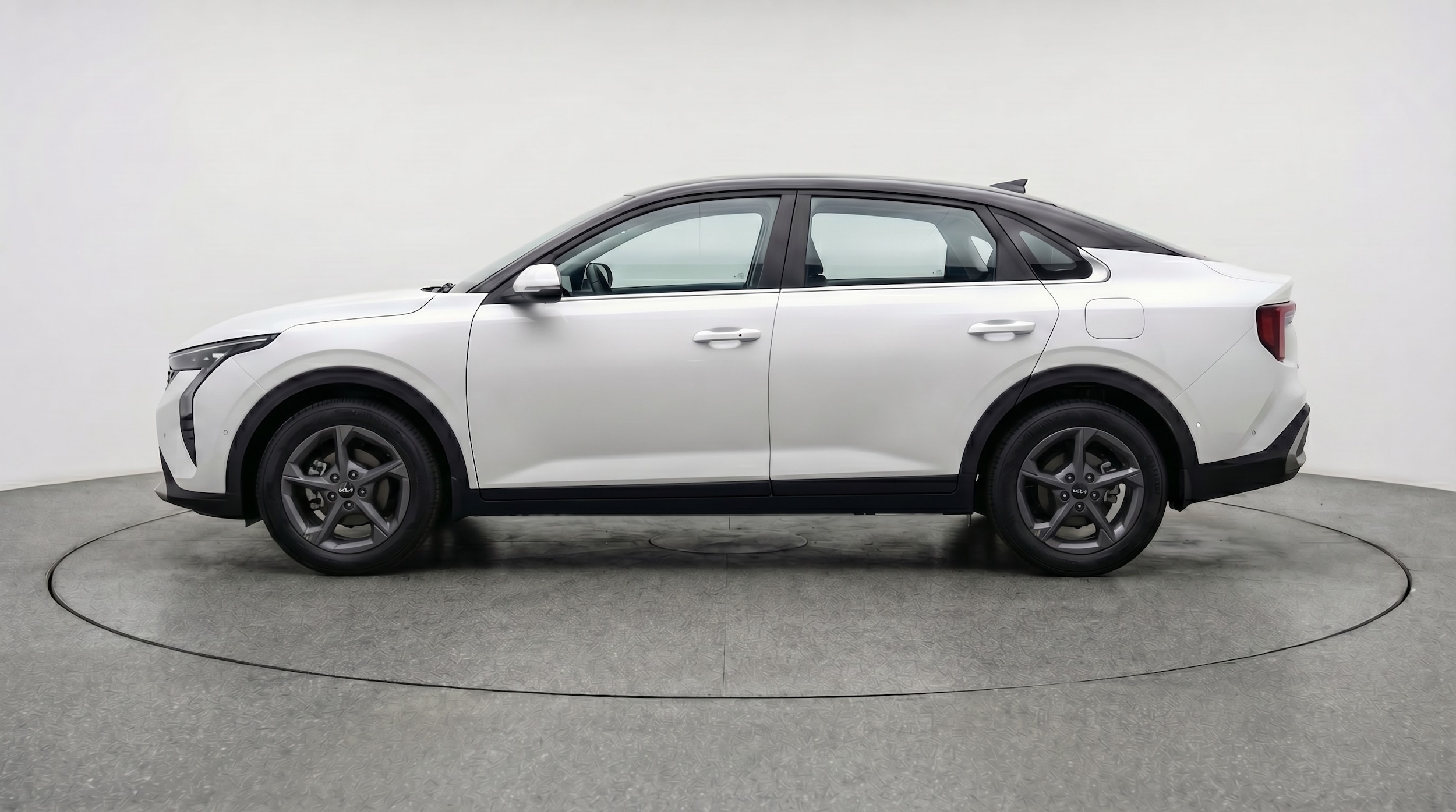 Thumbnail: 2025 Kia K4 - 4