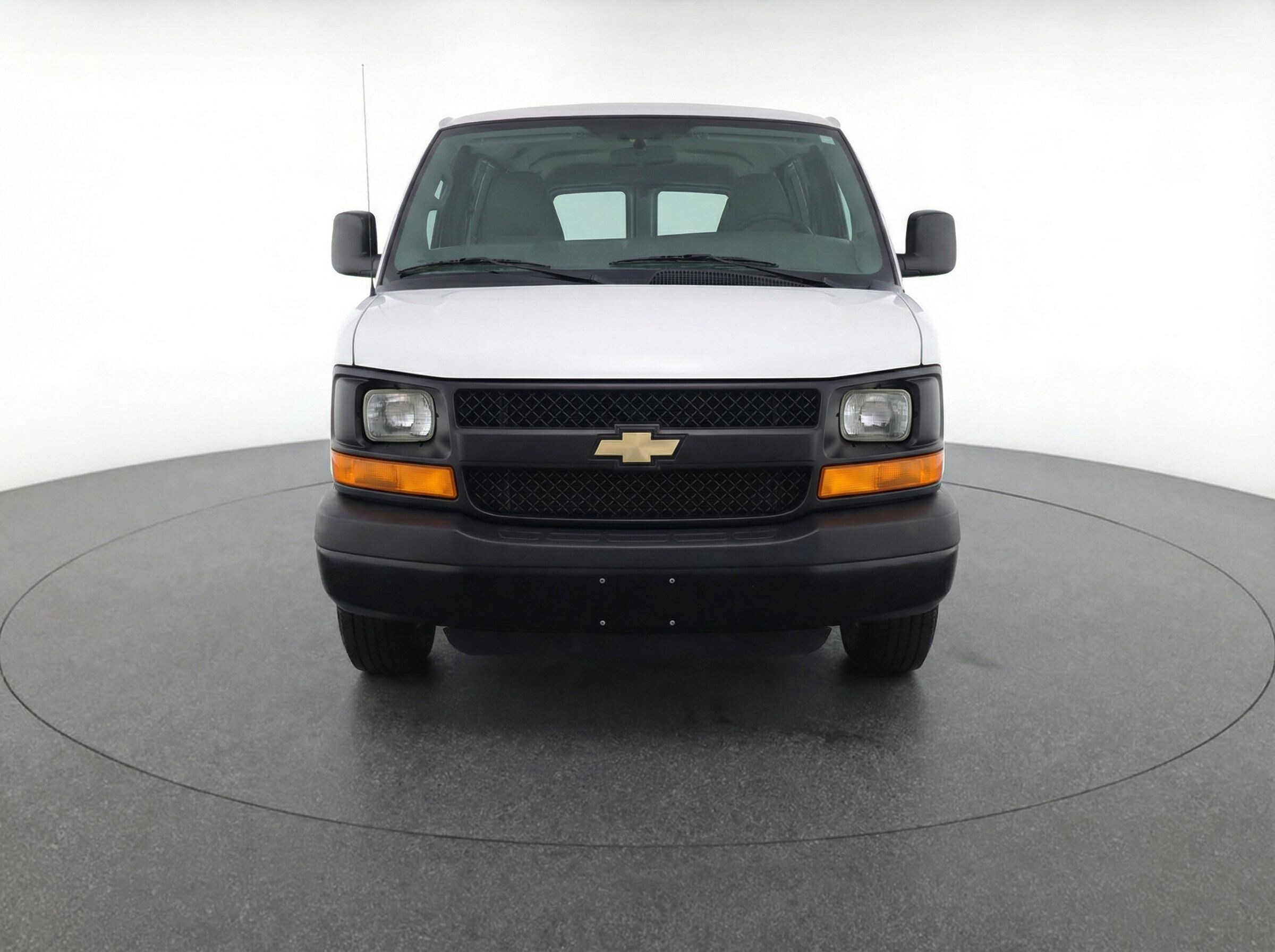 Thumbnail: 2025 Chevrolet Express - 2