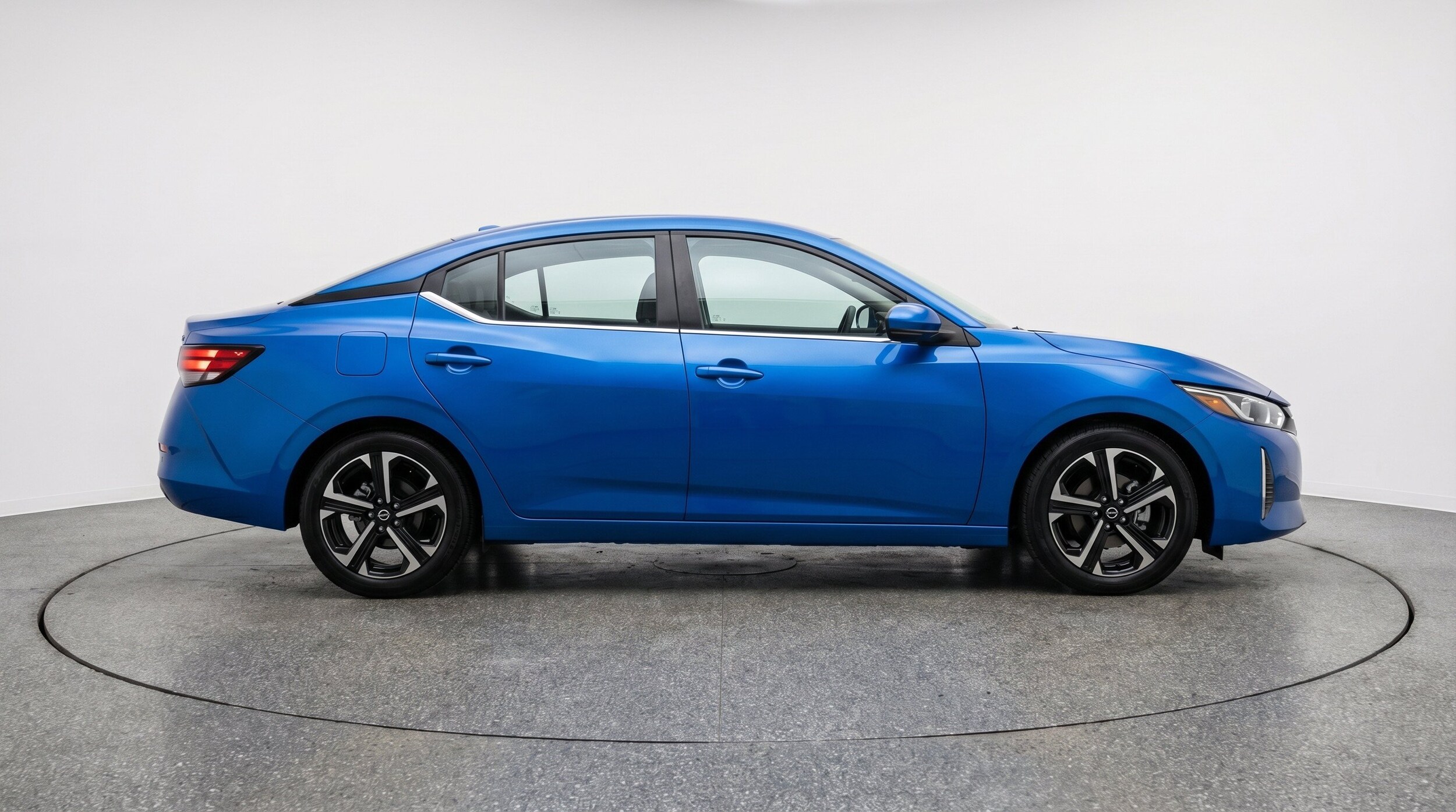 Thumbnail: 2025 Nissan Sentra - 11