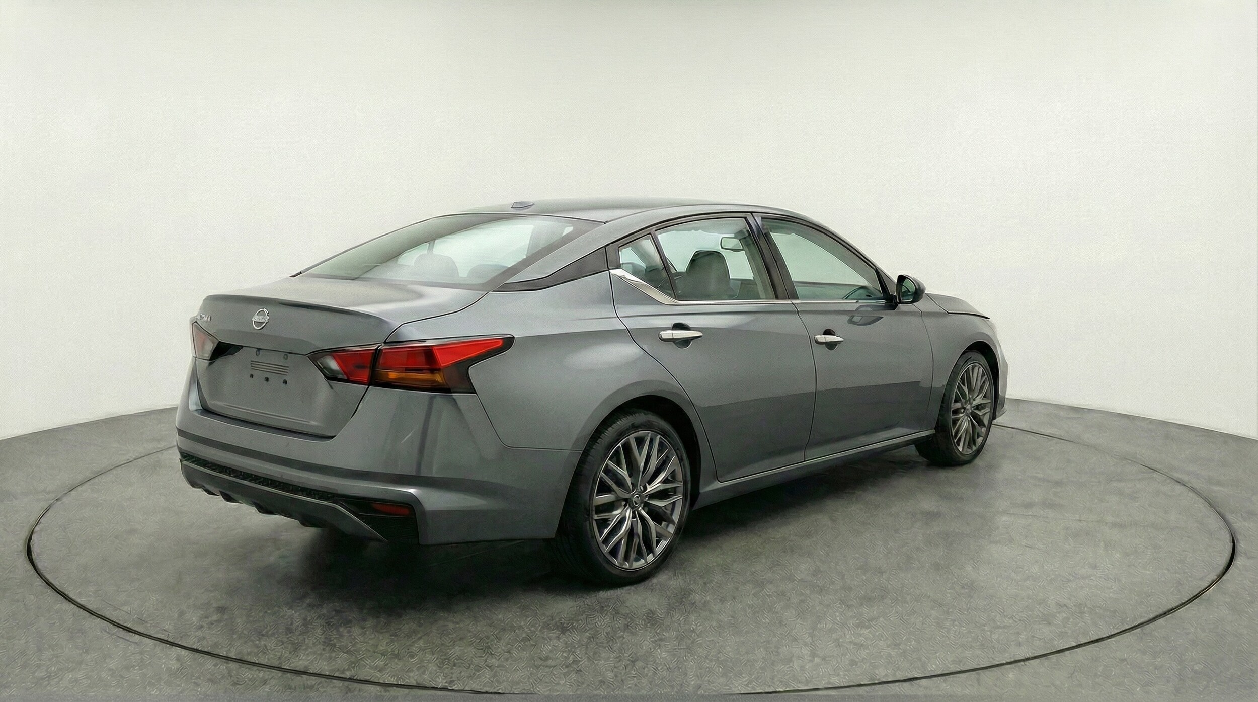 Thumbnail: 2025 Nissan Altima - 7