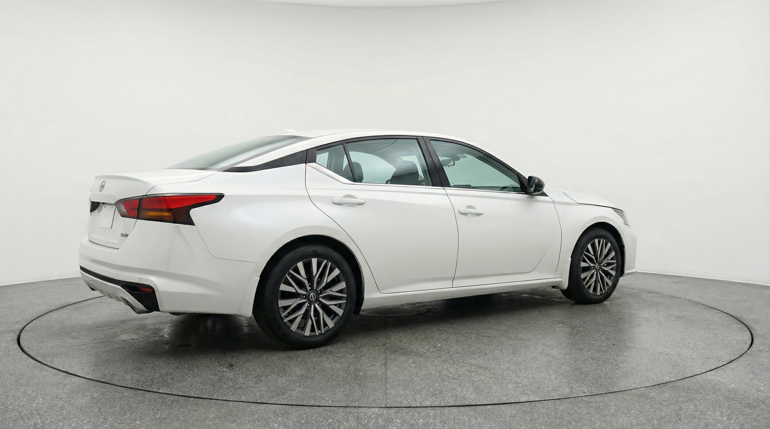 Thumbnail: 2025 Nissan Altima - 7