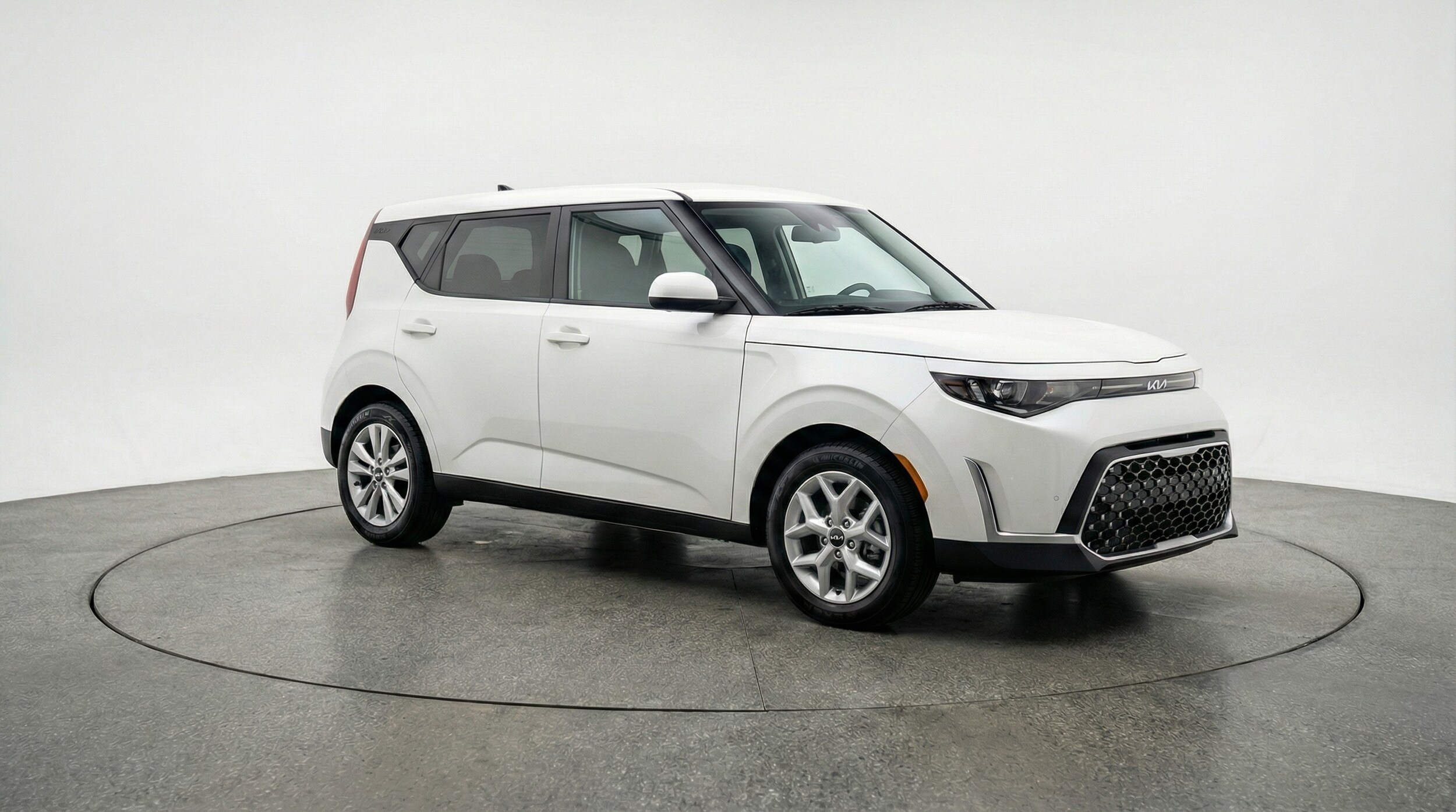 Thumbnail: 2025 Kia Soul - 1