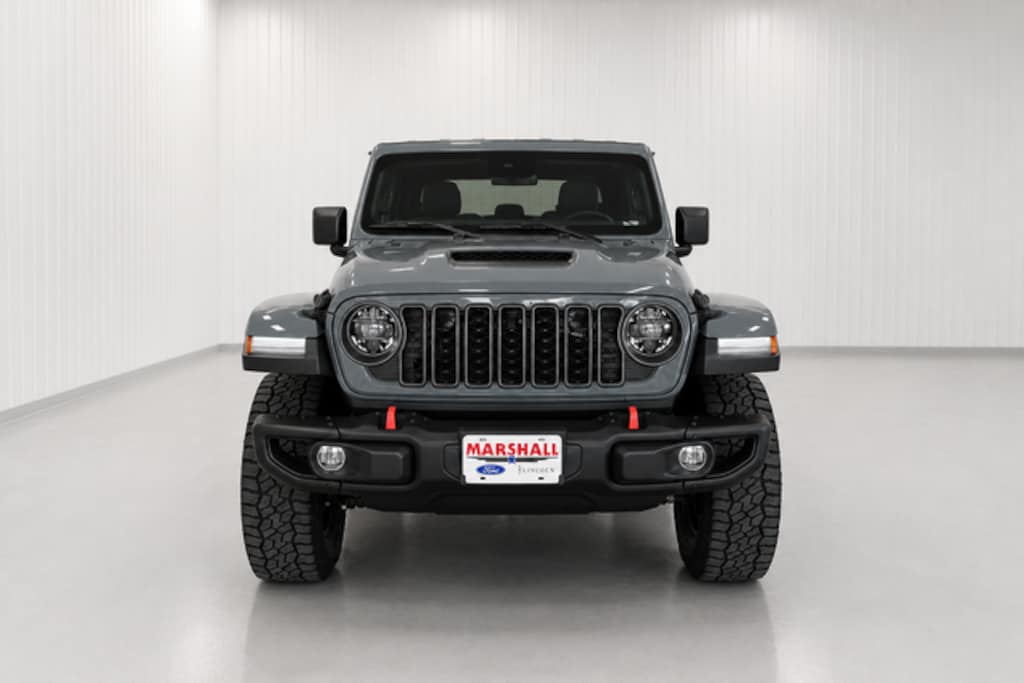 Used 2025 Jeep Gladiator Mojave Truck Crew Cab
