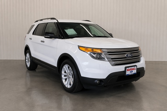2015 Ford Explorer Base's photo