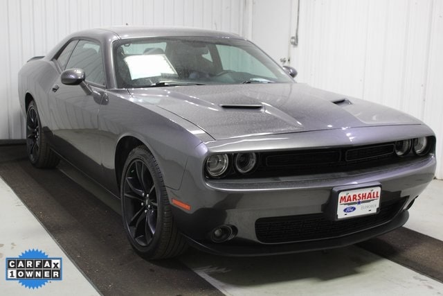2018 Dodge Challenger SXT Plus's photo