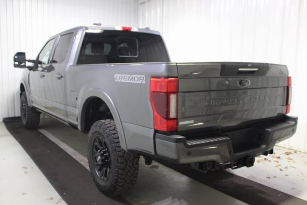 Used 2022 Ford F-350 Lariat Truck Crew Cab