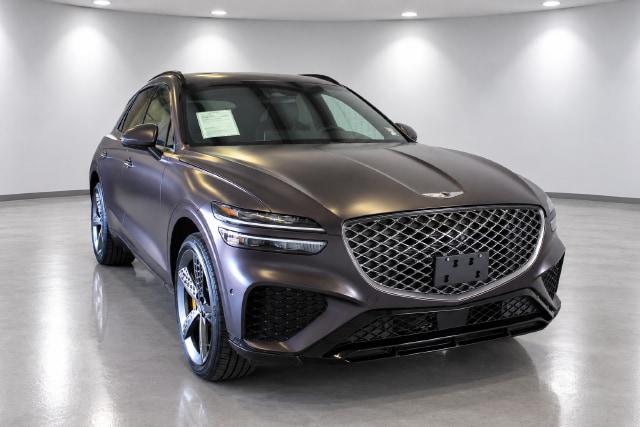 2023 GENESIS GV70