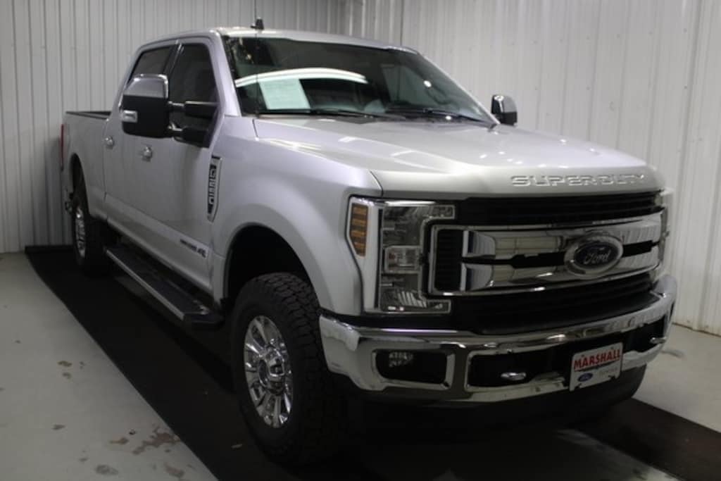 Used 2019 Ford F-250 XLT Truck Crew Cab