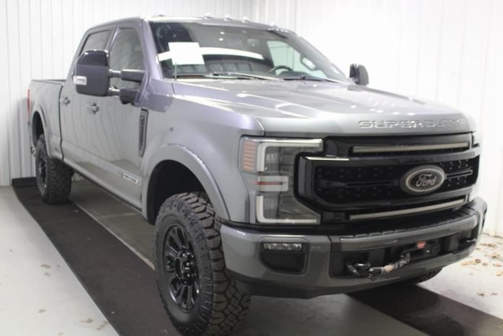 Used 2022 Ford F-350 Lariat Truck Crew Cab