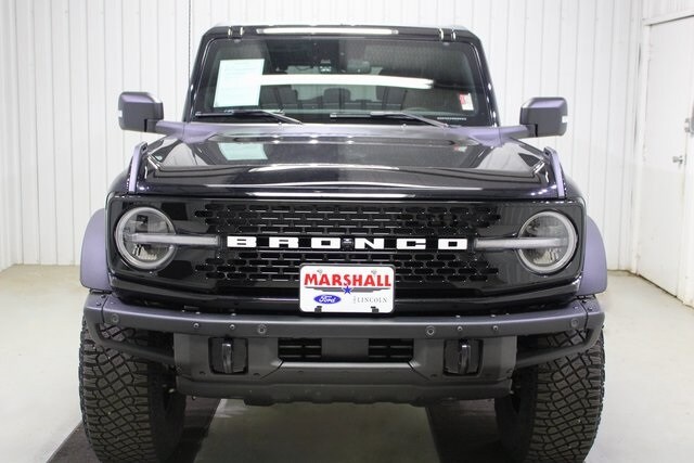 2024 Ford Bronco Wildtrak photo 2