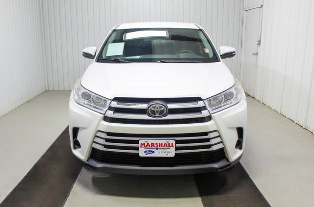 Used 2017 Toyota Highlander LE with VIN 5TDZARFH4HS028382 for sale in Marshall, TX