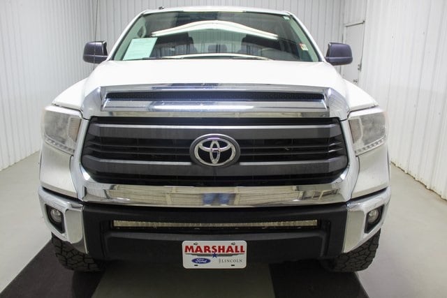 Used 2015 Toyota Tundra SR5 with VIN 5TFDW5F11FX461043 for sale in Marshall, TX