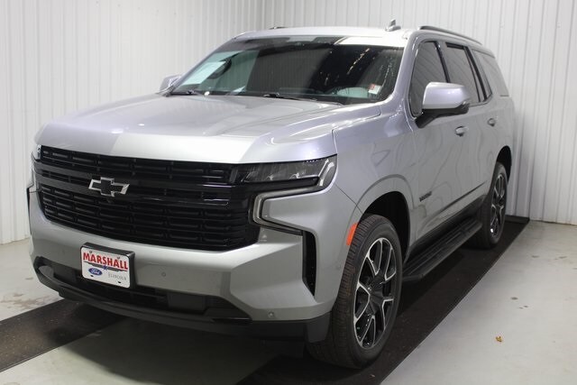 2024 Chevrolet Tahoe RST photo 2