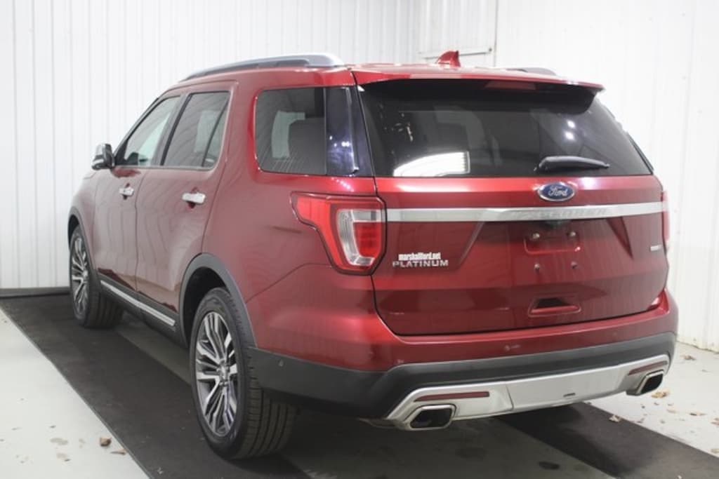 Used 2017 Ford Explorer Platinum SUV