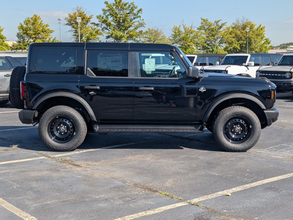 New 2026 Ford Bronco Outer Banks SUV