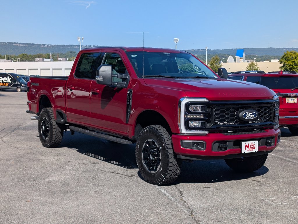 New 2027 Ford F-250SD XLT Truck