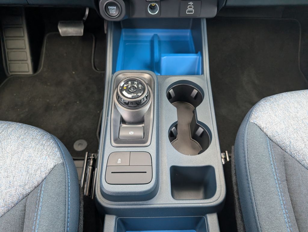 2025 Ford Maverick XLT - Photo 16