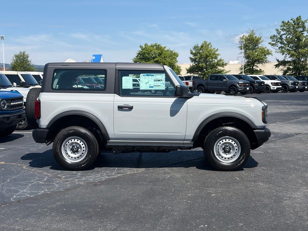 New 2026 Ford Bronco Base SUV