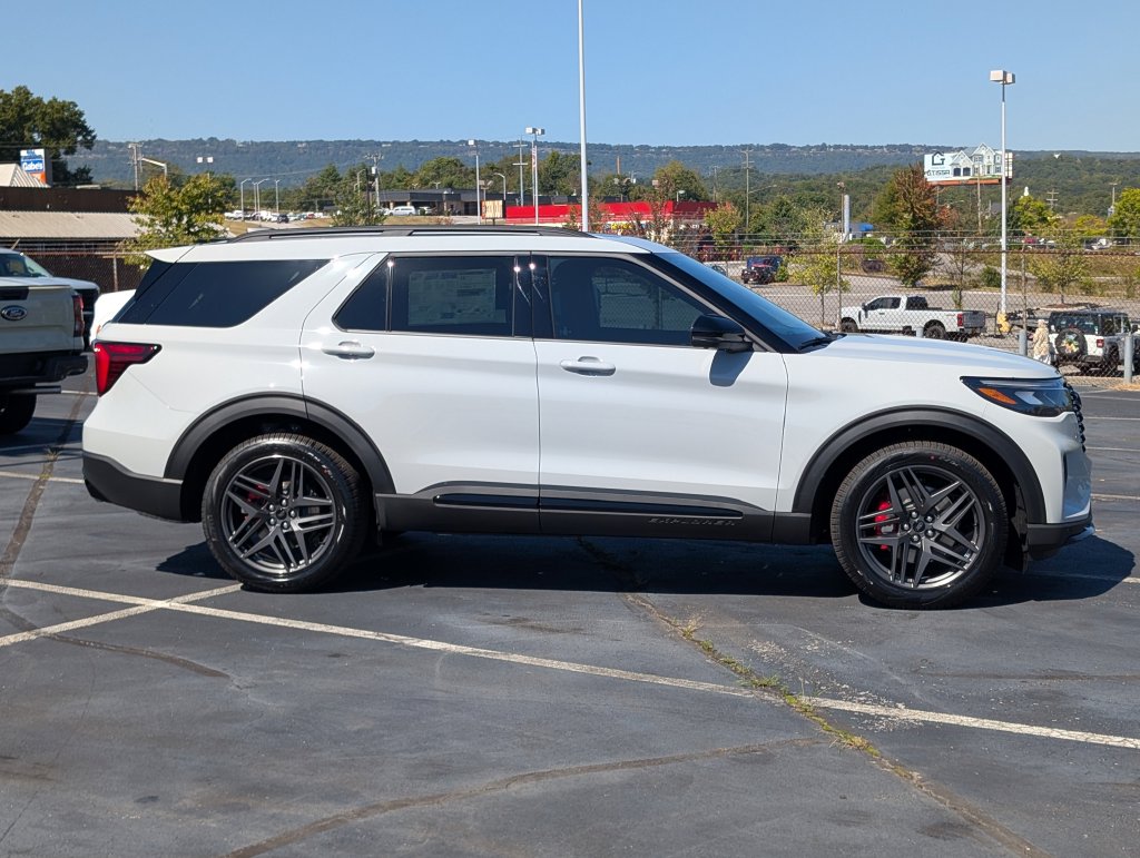 New 2027 Ford Explorer ST SUV