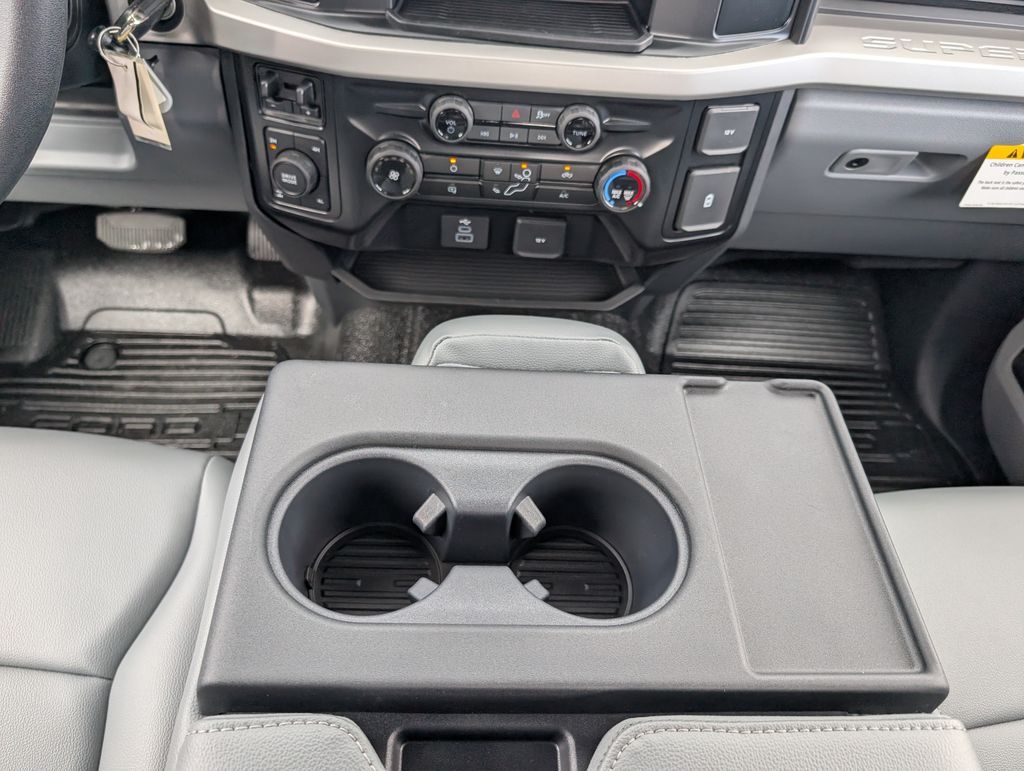 2026 Ford F-250 Super Duty XL - Photo 15