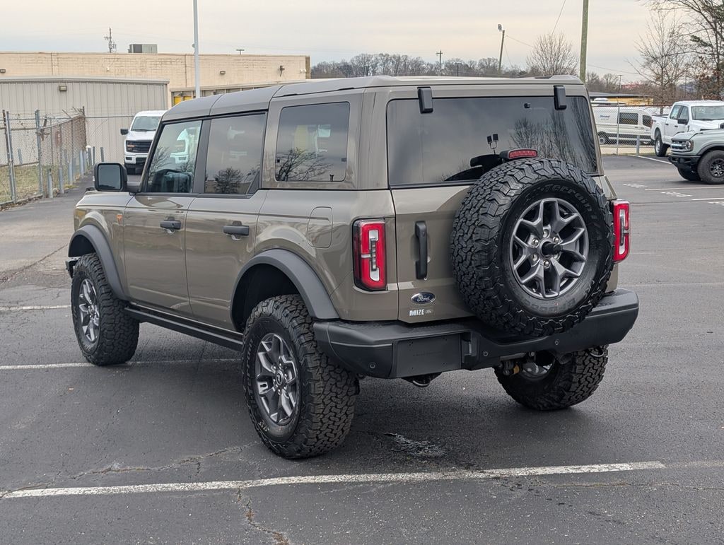 New 2025 Ford Bronco Badlands SUV
