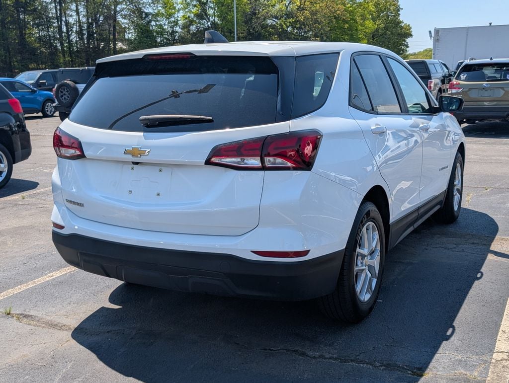 Used 2022 Chevrolet Equinox LS SUV