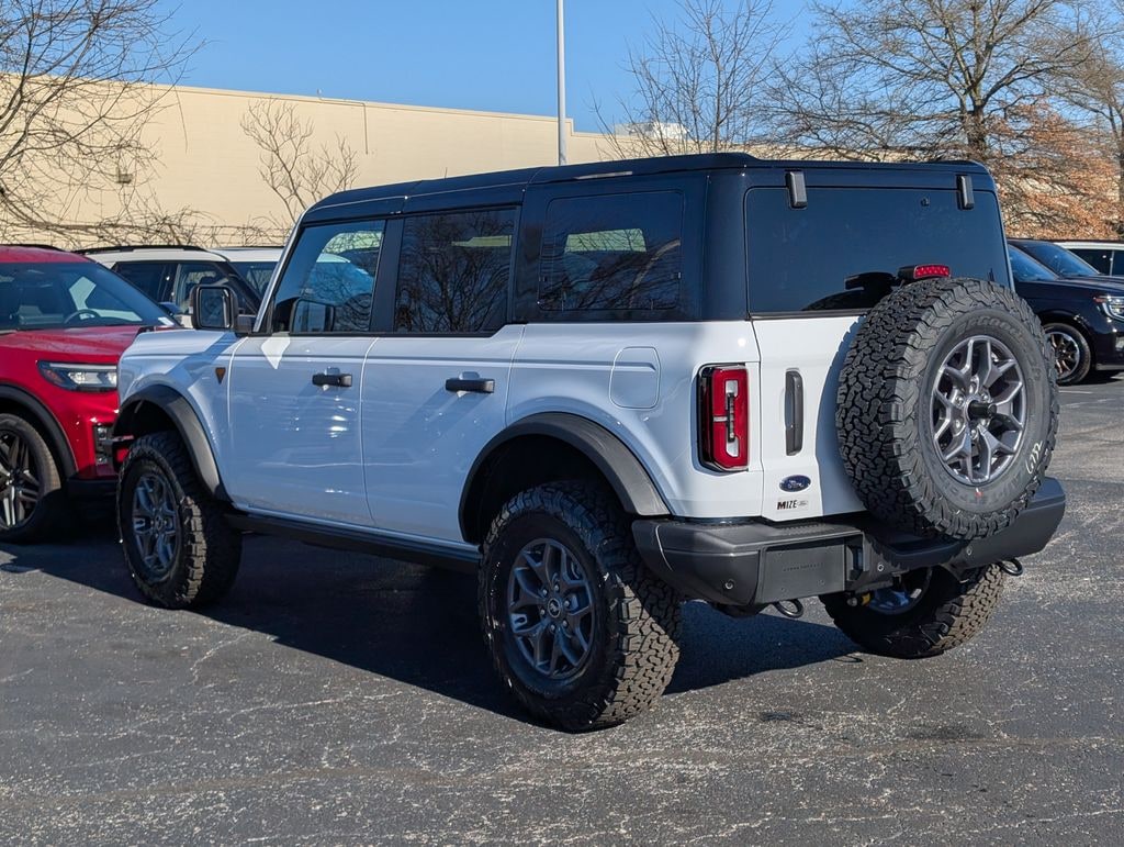 New 2025 Ford Bronco Badlands SUV