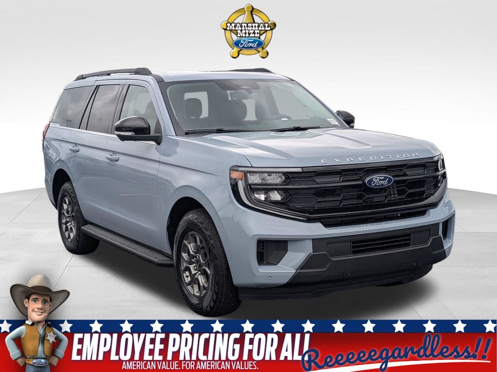 2026 Ford Expedition Active 4x4's photo