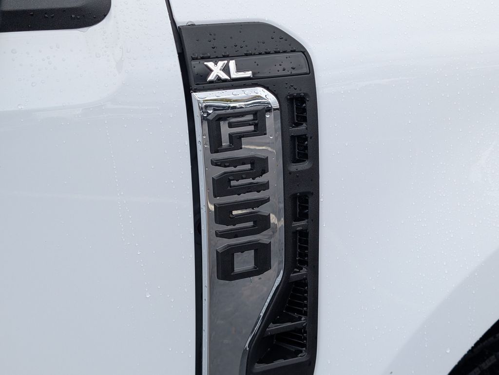2026 Ford F-250 Super Duty XL - Photo 16