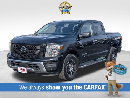 2021 Nissan Titan SV Truck