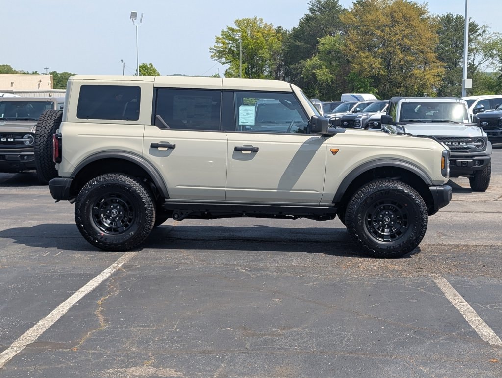 New 2026 Ford Bronco Badlands SUV