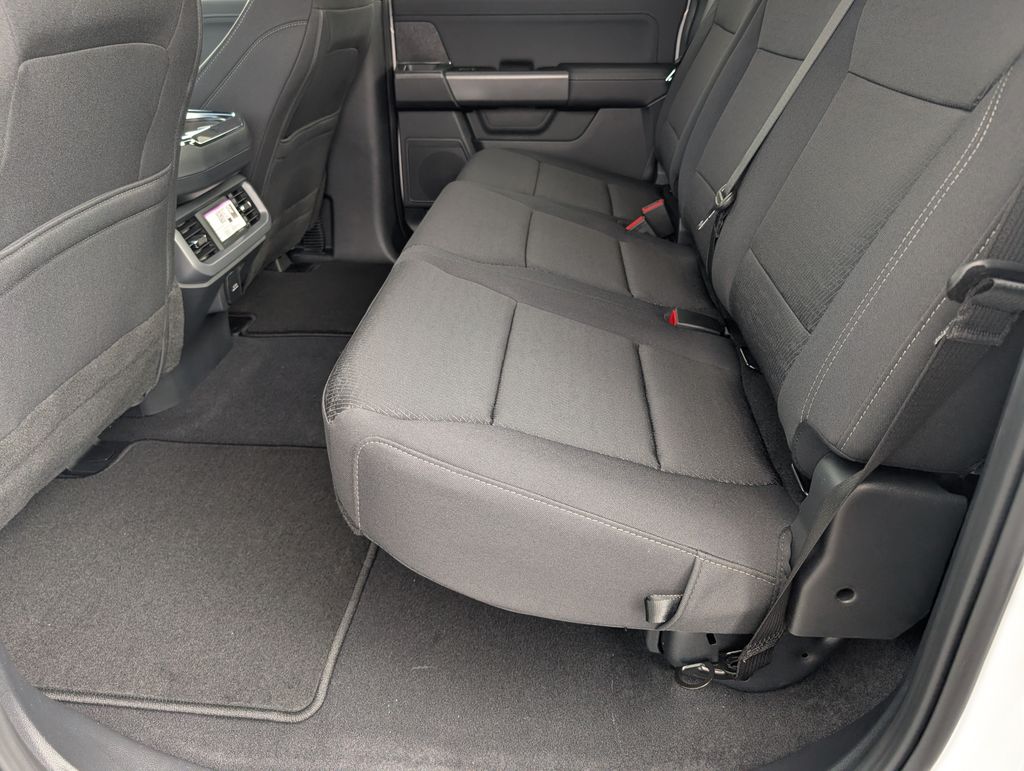2026 Ford F-150 XLT - Photo 6